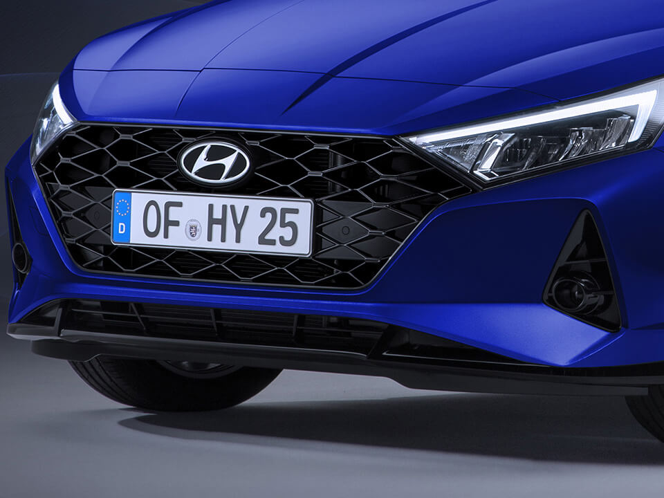 Close-up right-side view of the grille of the all-new Hyundai i20